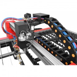 Taglio plasma e ossitaglio CORMAK PW-1530 AST con SPARTUS | CORMAK