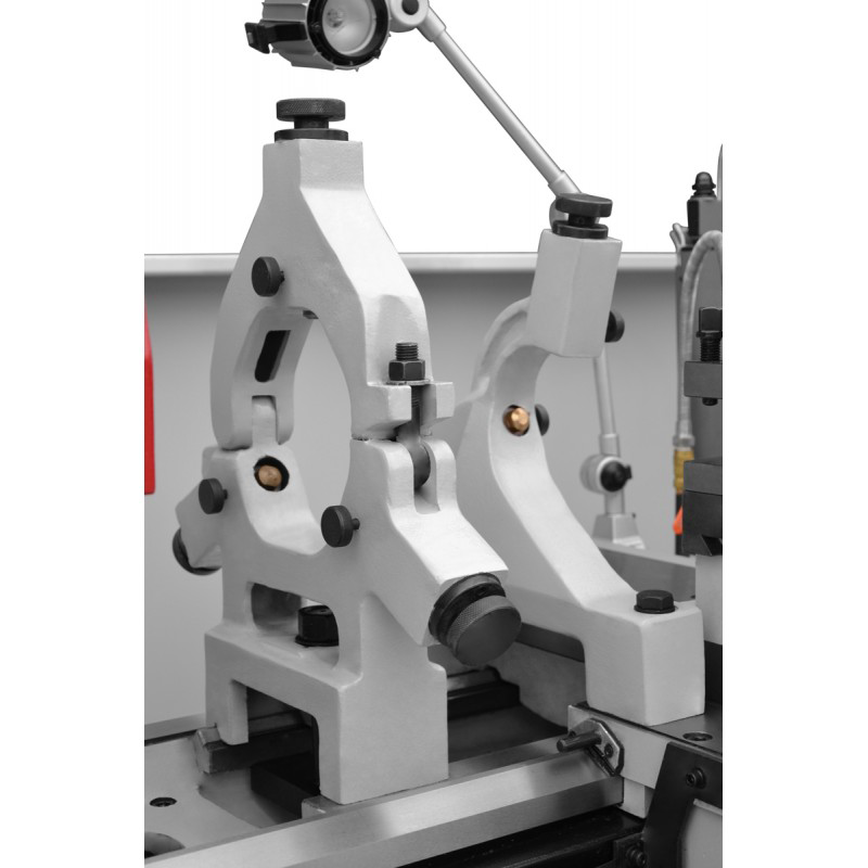 Tornio universale convenzionale CORMAK 500x1500/80 set utensili | CORMAK
