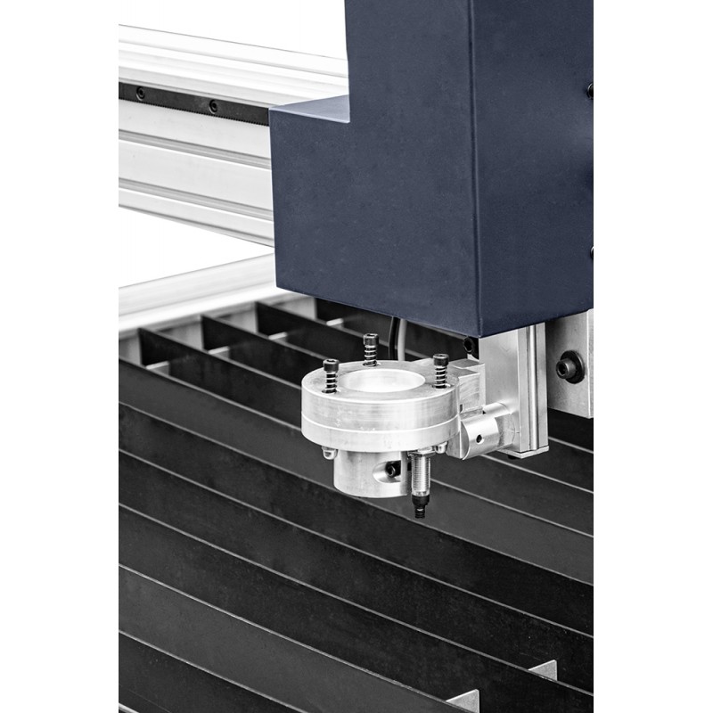 Taglio plasma CNC CORMAK PW-2040 WTK con tavolo ad acqua | CORMAK