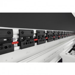 Pressa piegatrice CORMAK 80x2500 DA-53TX CNC | CORMAK