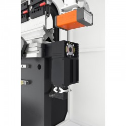 Pressa piegatrice CORMAK 80x2500 DA-58T CNC | CORMAK