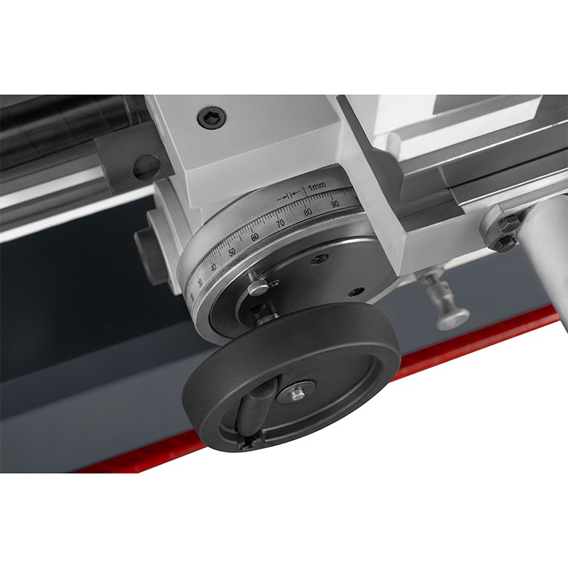 Tornio universale CORMAK 800x1500 con DRO 3 assi, industriale | CORMAK