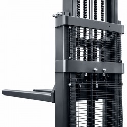 Carrello elevatore elettrico 1500kg 3500mm | CORMAK