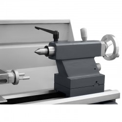 Tornio universale CORMAK 310x900 230V VARIO con DRO e basamento | CORMAK