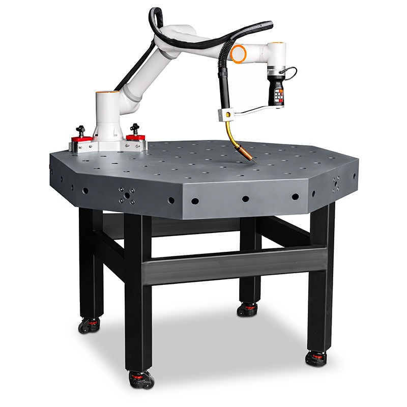 Cobot di saldatura CORMAK R950 6 assi 500A | CORMAK
