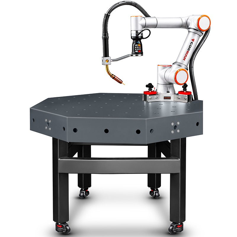 Cobot di saldatura CORMAK R950 6 assi 500A | CORMAK