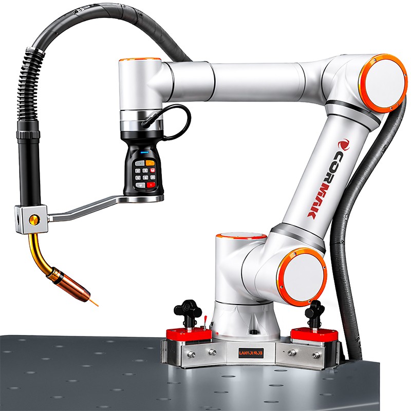 Cobot di saldatura CORMAK R950 6 assi 500A | CORMAK