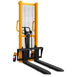 Impilatore manuale per pallet CORMAK WRHS 2016 con forche regolabili (portata 2.000kg, sollevamento 1.600mm)
