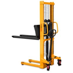 Impilatore manuale per pallet CORMAK WRHS 2016 con forche regolabili (portata 2.000kg, sollevamento 1.600mm)