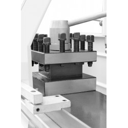 Tornio universale convenzionale CORMAK 660x2000 con DRO | CORMAK