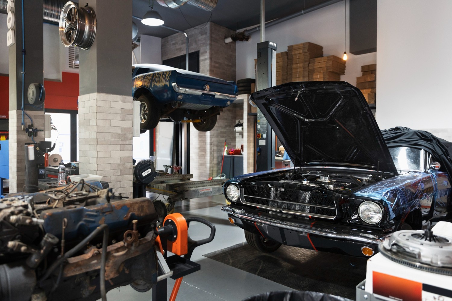 Macchine e attrezzature per officine meccaniche